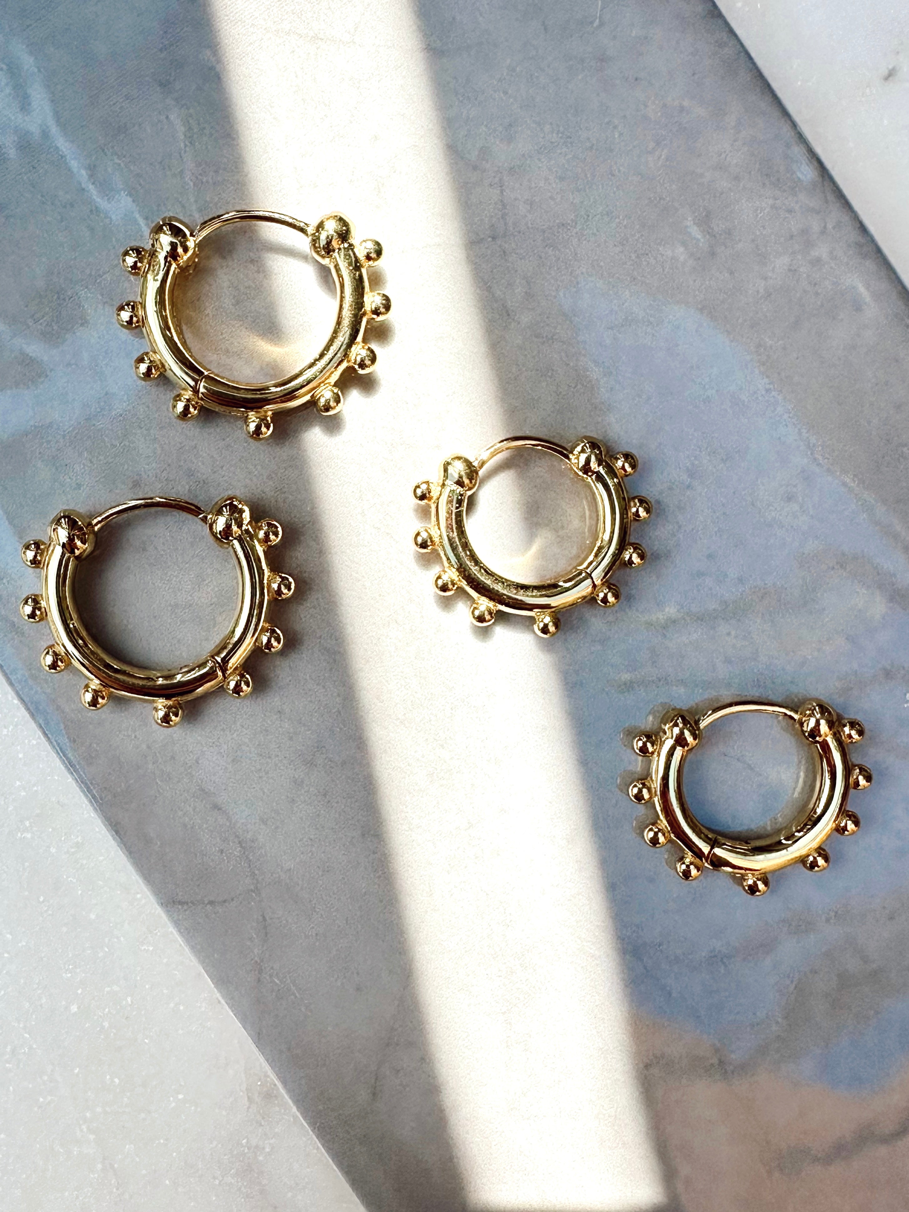 Hoops