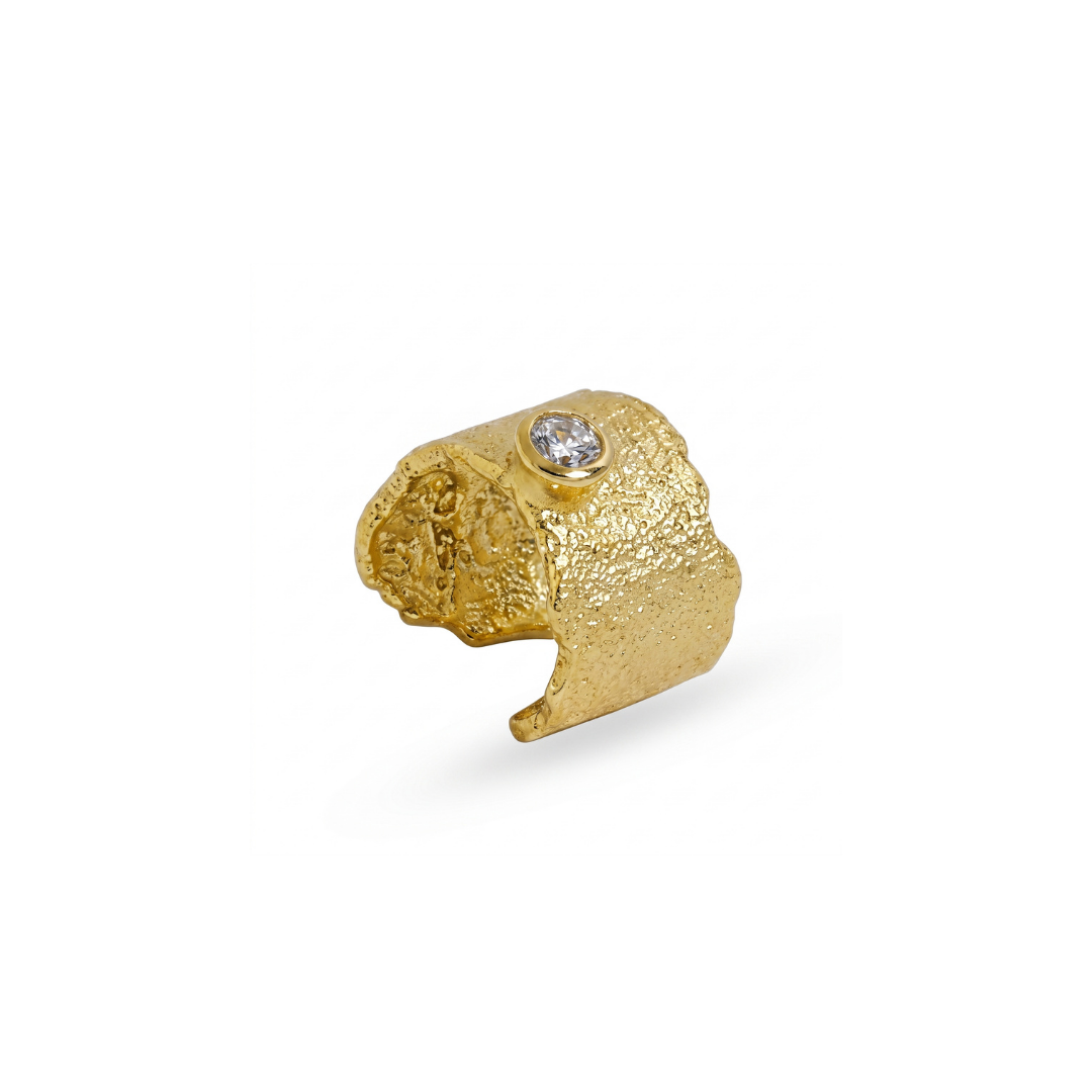 Textured Bezel Ear Cuff