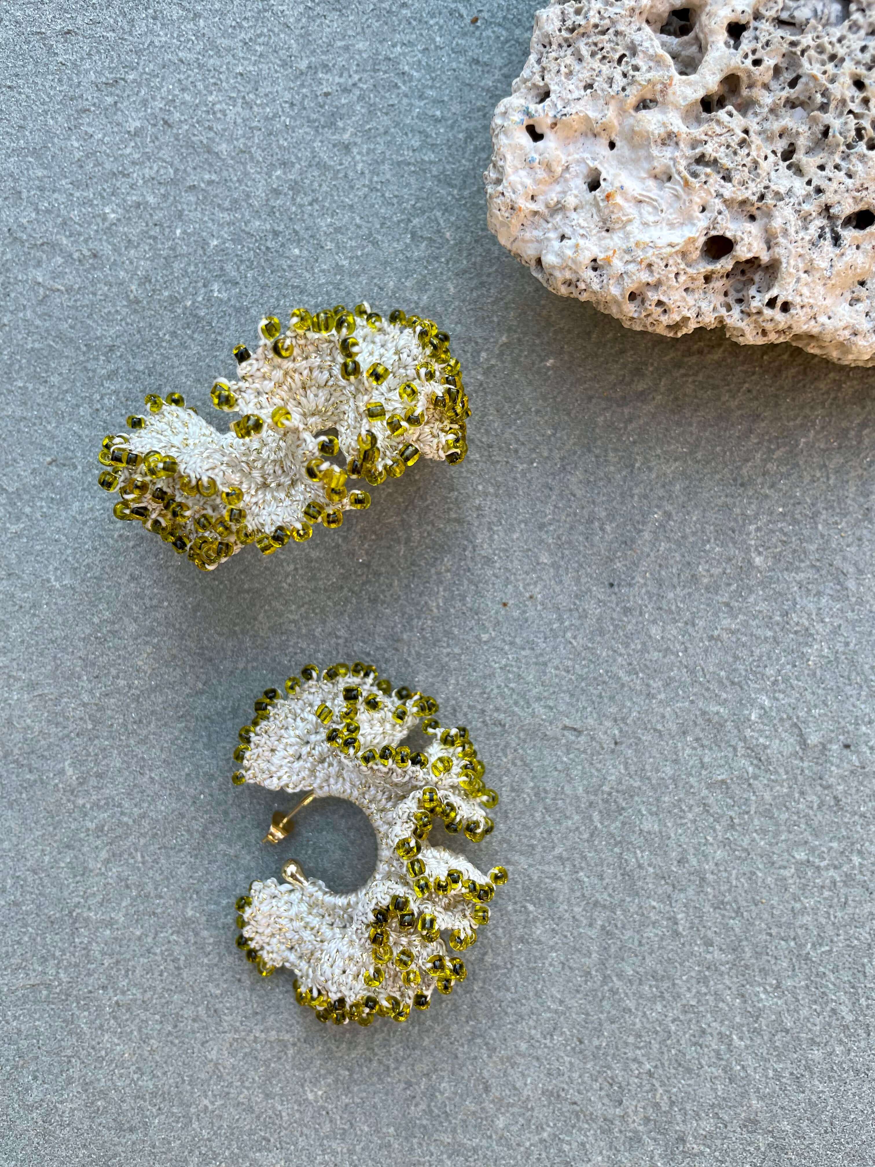 Mini Flamenco Earrings in Beige