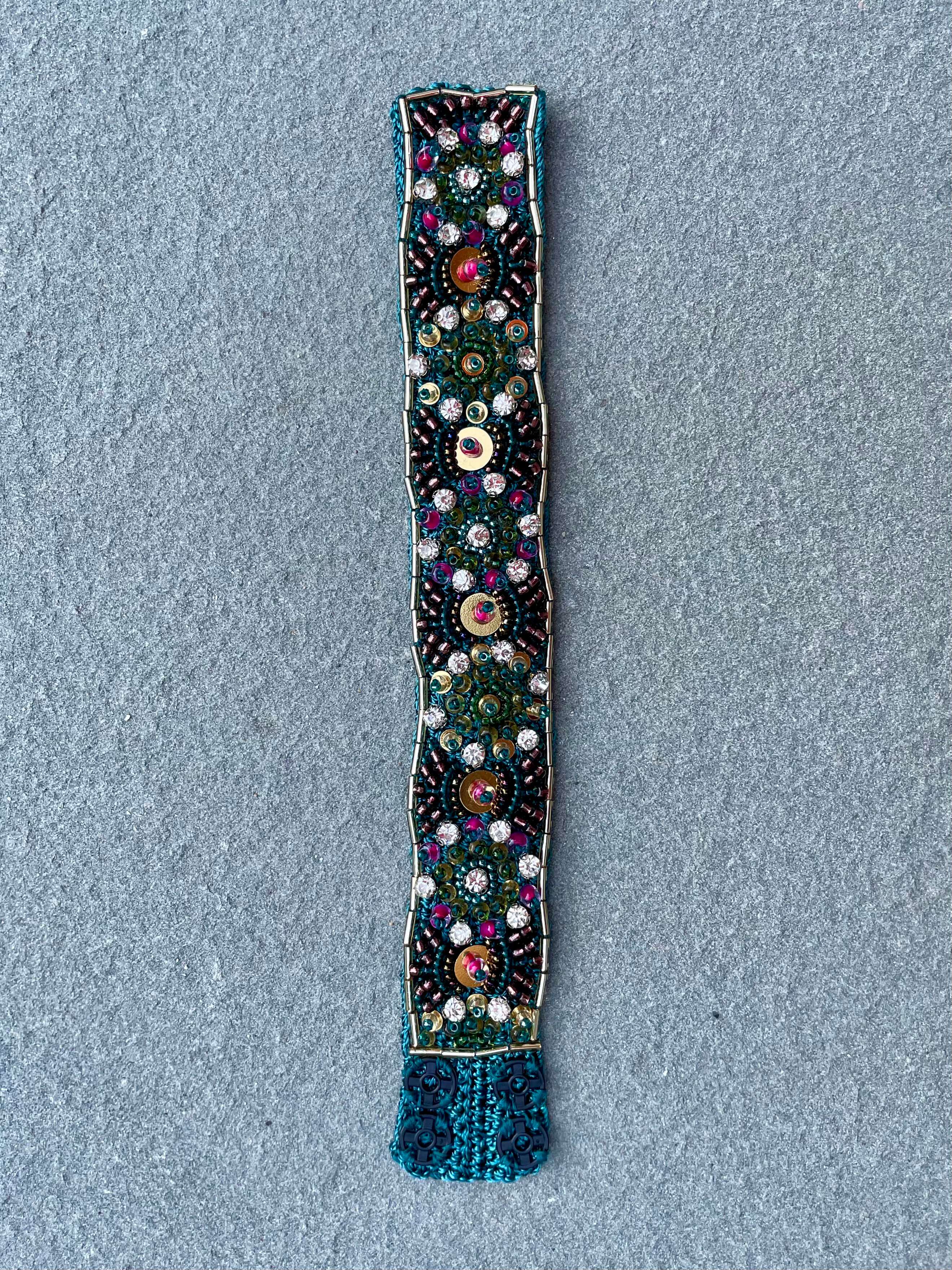 Pirilti Bead Embroidery Handmade Bracelet in Forest Green