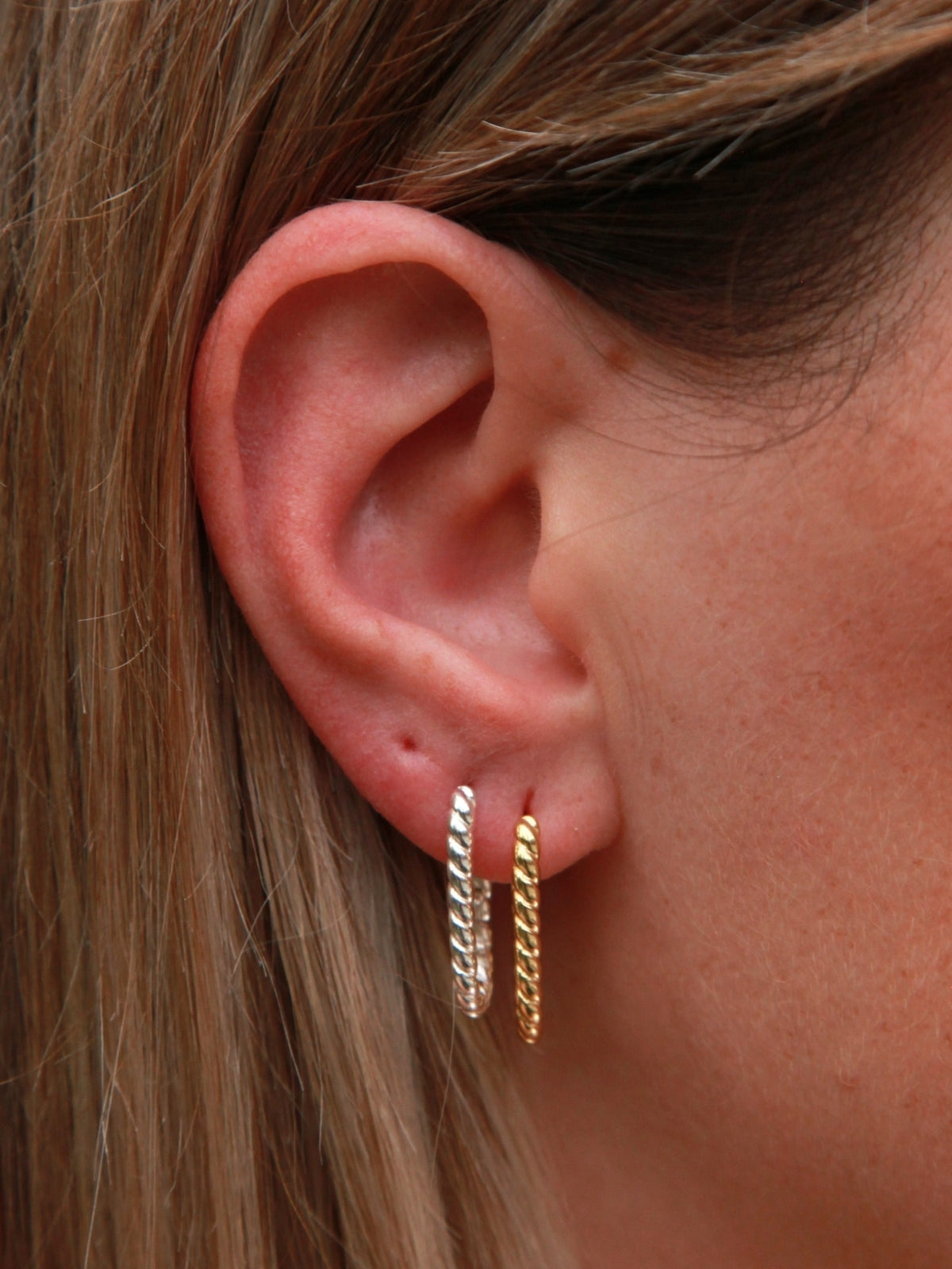 Twisted Rope U Hoops